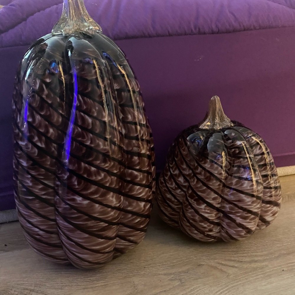 Z Gallery Hand Blown Glass Pumpkins Set Purple pumpkins